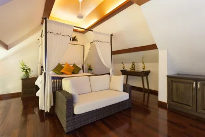 Familiensuite mit Terrasse — Royal Phawadee Village Patong - 2 Minutes walk to the beach